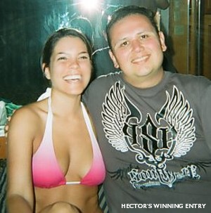 Hector Chillaxin' With A Hottie